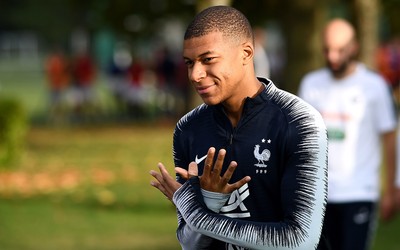 GG体育精华-中场发动机的轰鸣